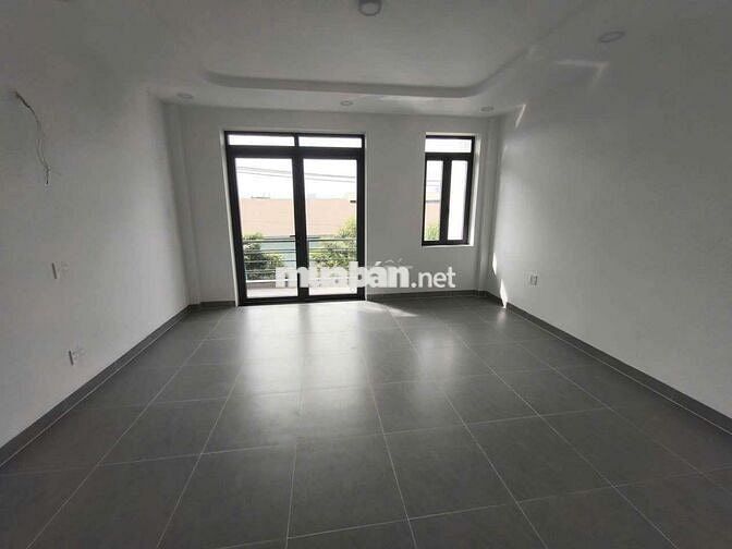 Nhà mới xây 5 x 20 có 5pn 5wc sân thượng