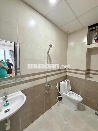 STUDIO BAN CÔNG FULL NỘI THẤT NGAY CẦU TÂN THUẬN , KCX , ĐH UFM Q7