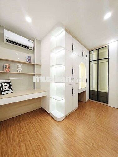 TRUNG TÂM QUẬN 3 – SIÊU PHẨM NGUYỄN ĐÌNH CHIỂU – NHÀ 4 TẦNG MỚI ĐẸP