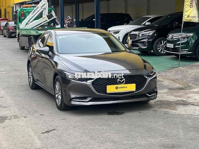 Mazda 3 2025 1.5 Luxury nhiều phụ kiện