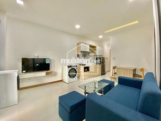 Căn Hộ 2 Phòng Ngủ Full Nội Thất Cao Cấp Ban Công Thoáng Ngay VLU CS3