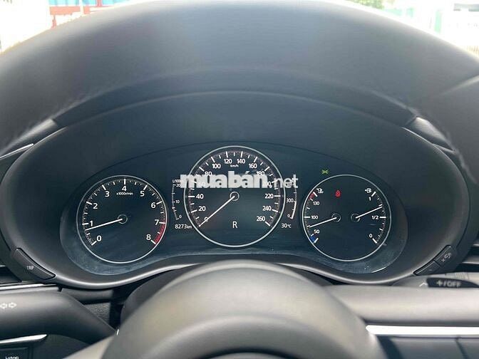 Mazda 3 2025 1.5 Luxury nhiều phụ kiện