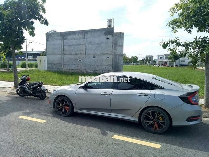 Đất thổ cư mặt tiền đường 824 kdc đông đúc, sổ hồng riêng