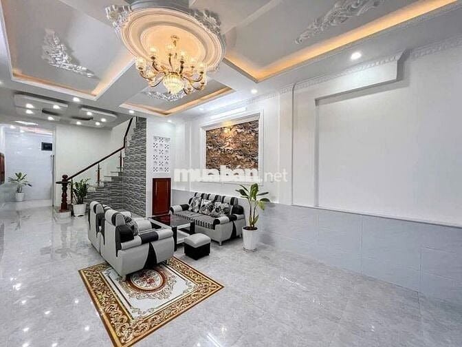 Cho thuê gấp nhà HXH 310/3A Dương Quảng Hàm, Phường 6, Quận Gò Vấp