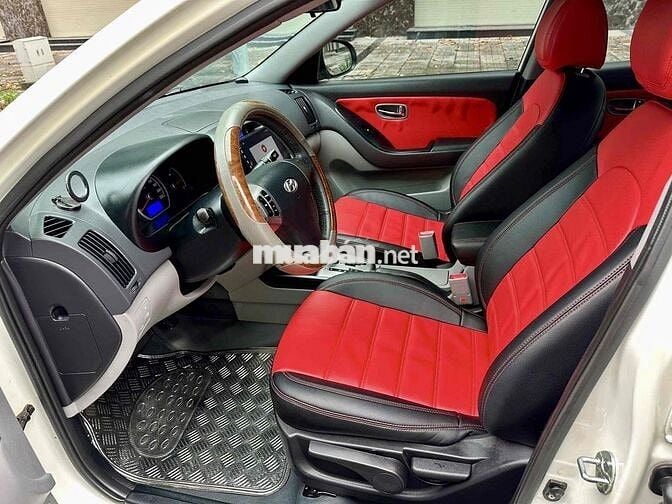 Hyundai Avante 2012 1.6 AT - 70000 km