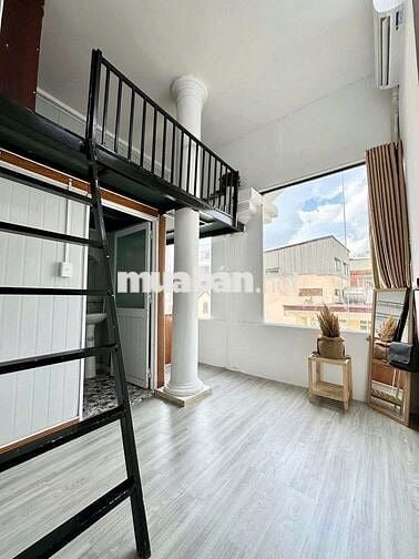 Trọ: 4trx Phú Nhuận gác cao 1m8