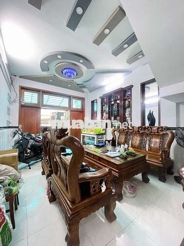 NHÀ GIÁP GÒ VẤP - 7 × 20.( 132M²) - 4 TẦNG – HXH – BÁN CHỈ 10 TỶ 7.