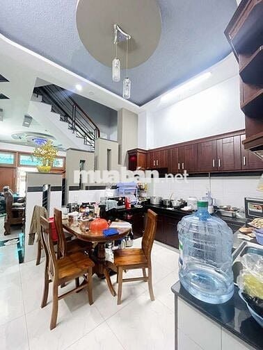 NHÀ GIÁP GÒ VẤP - 7 × 20.( 132M²) - 4 TẦNG – HXH – BÁN CHỈ 10 TỶ 7.