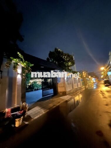 CHÍNH CHỦ BÁN BIỆT THỰ VƯỜN GIÁ 20ty ( có thương lượng )