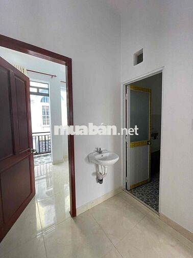 Nhà Hóc Môn 4m-8m bán 320tr gần chợ Nhị Xuân