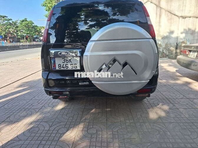 Ford Everest 2014 Đen