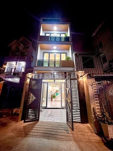 🏡 Bán nhà xây mới 100%, đường Phạm Thế Hiển 