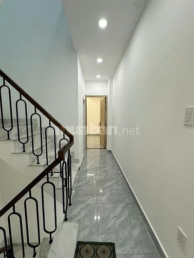 Nhà xây mới 100% Âu Dương Lân. Phường Chánh Hưng ( P3 Q8 cũ )