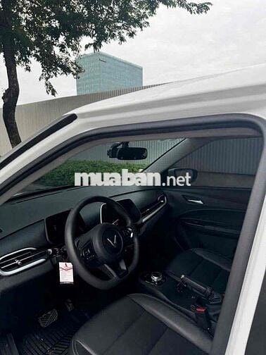 VinFast VF5 2024 Plus mua pin