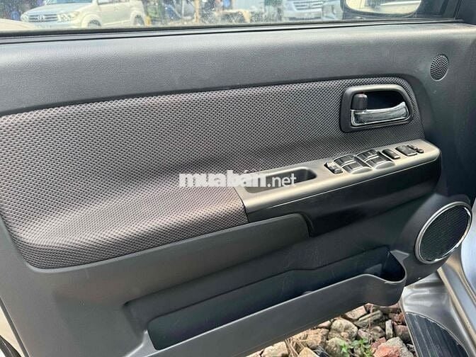 Isuzu D-Max 2011 Bạc Số sàn