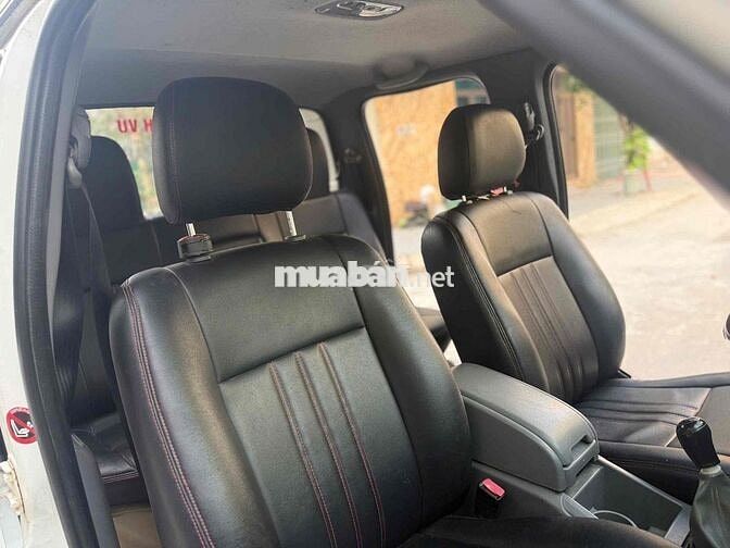 Ford Ranger Wildtrak 2010 Trắng