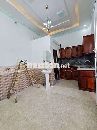 Nhà Trệt Hẻm 9 Trần Chiên Cách Chợ Cái Răng 200m