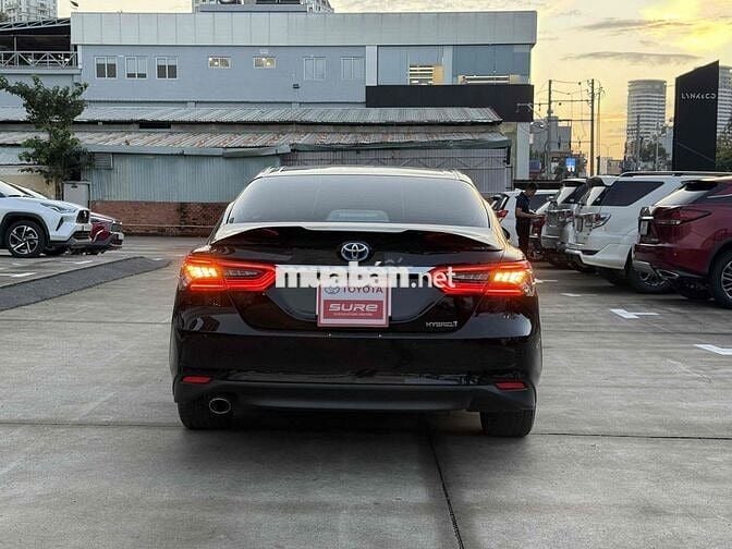 Toyota Camry 2023 2.5HV -Bản Hybrid cao cấp -1 Chủ