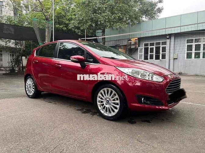 Ford Fiesta 2015 - 5 km