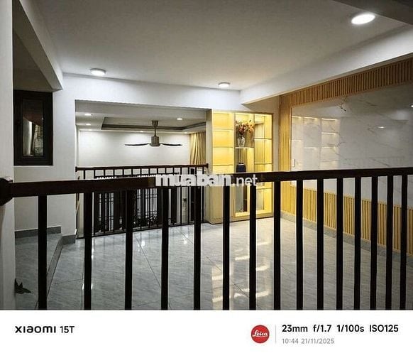 Full nhà đẹp 2.5 tầng gần Điện Biên Phủ, mới sửa đẹp, 4PN rộng thoáng