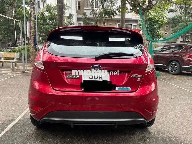 Ford Fiesta 2015 - 5 km