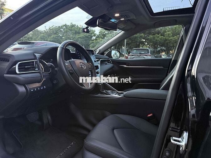 Toyota Camry 2023 2.5HV -Bản Hybrid cao cấp -1 Chủ