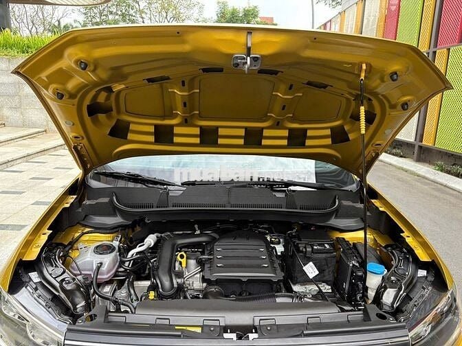 Volkswagen T-Cross Vàng 5 chỗ