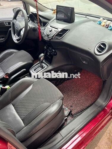 Ford Fiesta 2015 - 5 km