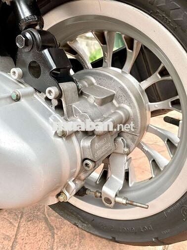 VESPA SPRINT ABS 125Fi Đèn Vuông 2016 Xám Xj Măng