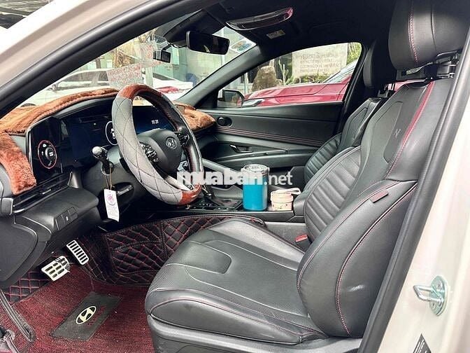 Bán nhanh Hyubdai Elantra 1.6 Tb Nline model 2024