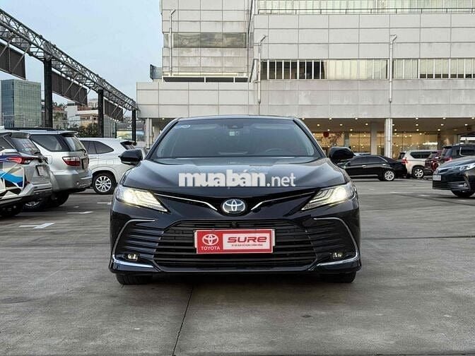 Toyota Camry 2023 2.5HV -Bản Hybrid cao cấp -1 Chủ