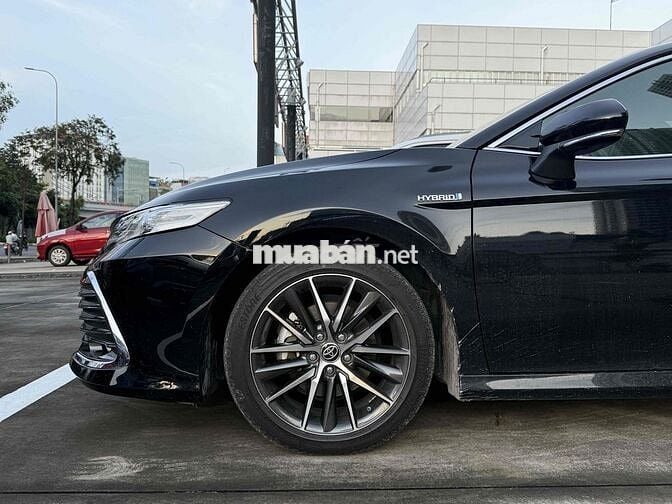 Toyota Camry 2023 2.5HV -Bản Hybrid cao cấp -1 Chủ