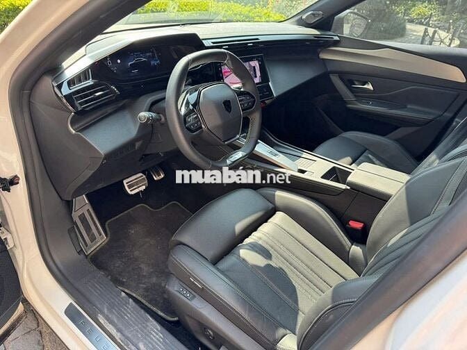 Peugeot 408 GT Line 2023 lăn bánh 2024 2000km