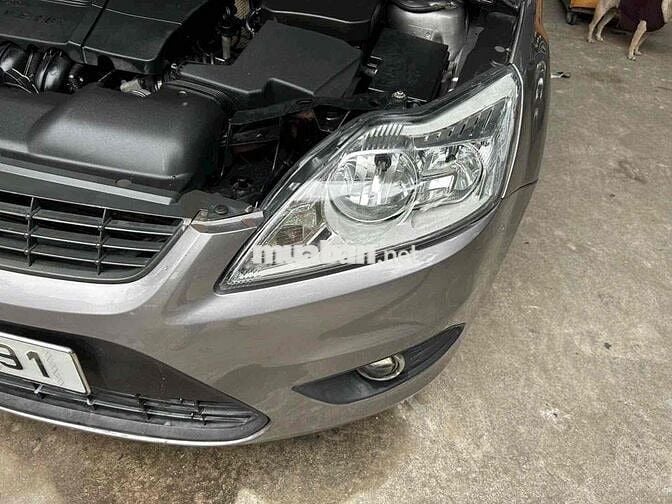 Ford Focus 2010 1.8 AT Xám