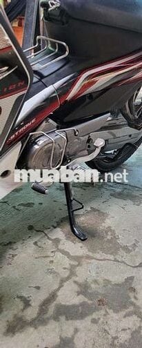 Muốn mua xe tay côn nên bán xe này . Máy móc im ru