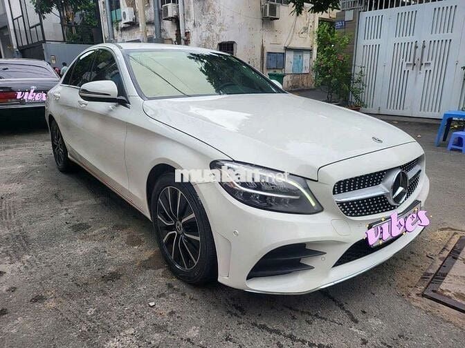 Mercedes-Benz C200 Xăng Điện Trắng
