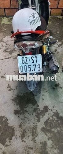 Muốn mua xe tay côn nên bán xe này . Máy móc im ru