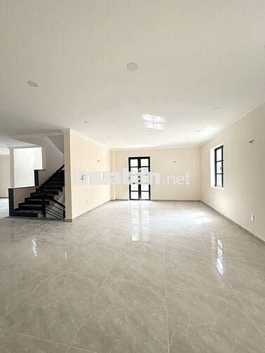 🆘CHO THUÊ CĂN GÓC 2MT TRẦN THỊ NGHỈ🆘6,5X20M - TRỆT 4 LẦU - VỊ TRÍ ĐẸP