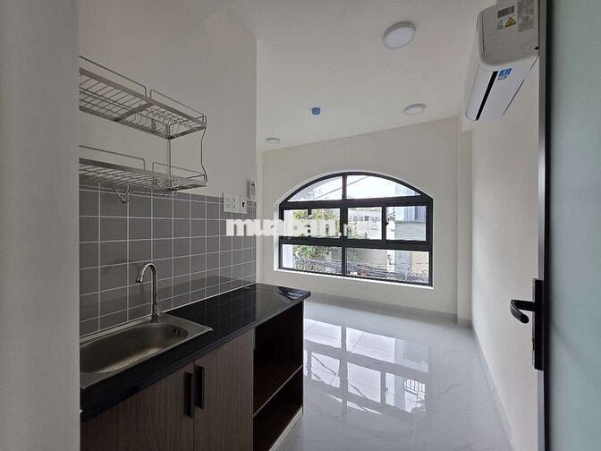 KHAI TRƯƠNG TÒA CHDV NGAY  GẦN ĐẠI HỌC NGUYỄN TẤT THÀNH