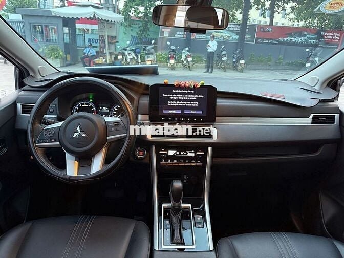 Mitsubishi Xpander 2024 Premium 1.5 AT - 40500 km