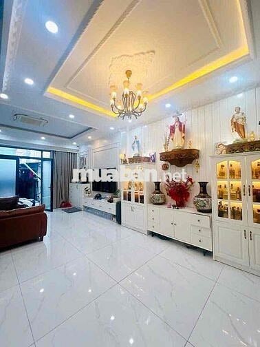 BÁN NHÀ LÊ VĂN QUỚI - 5,5M X 16M - 4 TẦNG - HẺM NHỰA 6M - GIÁ 6,85 TỶ