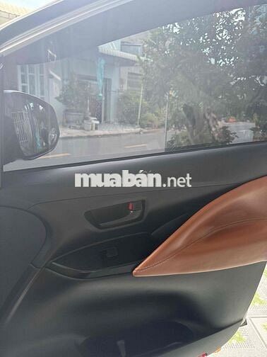 Toyota Innova 2019 2.0E odo 114k