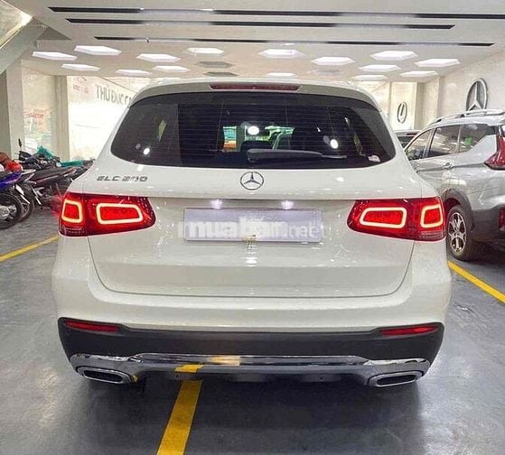 Mercedes GLC 200 2022 Trắng giá tốt