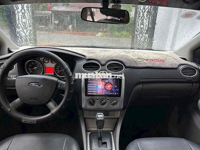 Ford Focus 2010 1.8 AT Xám