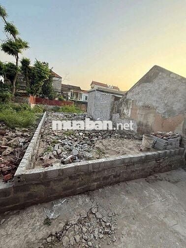 Bán đất Tân minh Thường tín,Cạnh Sân bóng Vin Olymia 500m.