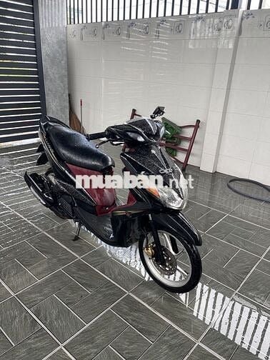 Yamaha Luvias 2013 Đen Đỏ