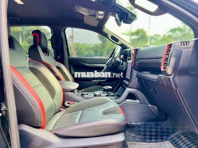 Ford Raptor 2024 Đen 27000 km