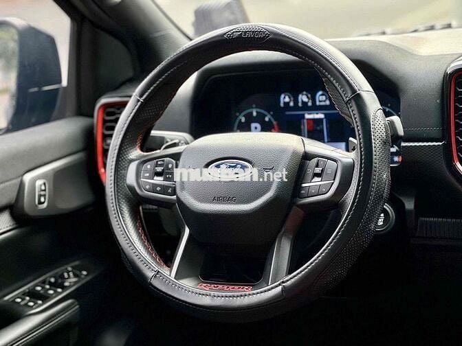 Ford Raptor 2024 Đen 27000 km