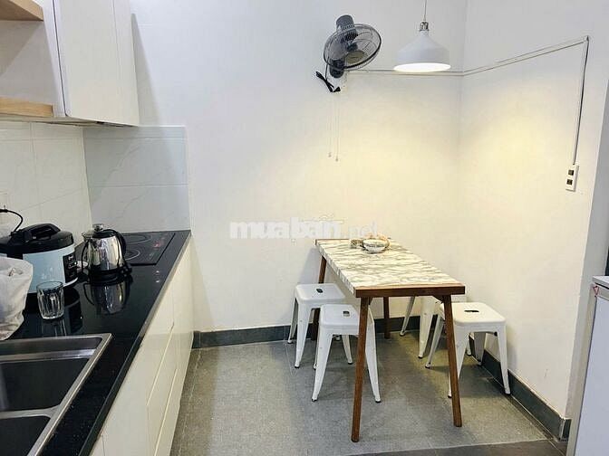 BÁN NHÀ CMT8 P.4 Q.3 3 TẦNG 32M2 (4M x 8M) KHU TRUNG TÂM 5,55 T TL