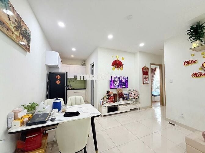 Kẹt ngân hàng bán nhanh căn 62m2 2pn 2wc có nội thất giá 2,46 tỷ